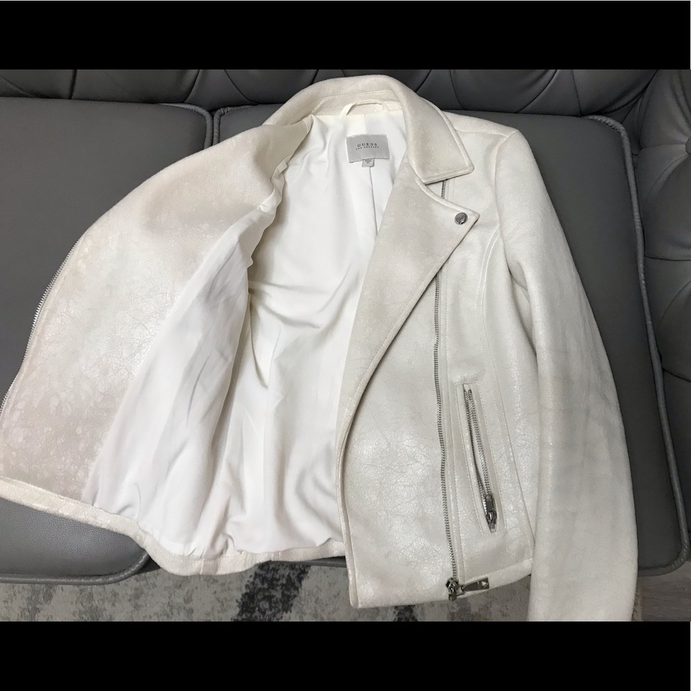 Guess Coat - Picture 2 of 6